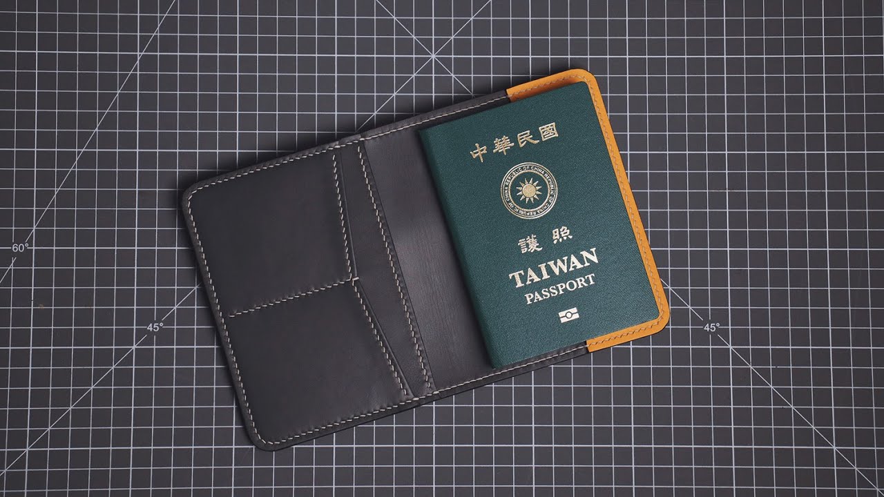 【每月皮件課程】CP2504護照夾